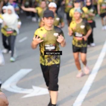 Runner Photo 6608895
