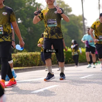 Runner Photo 6608900
