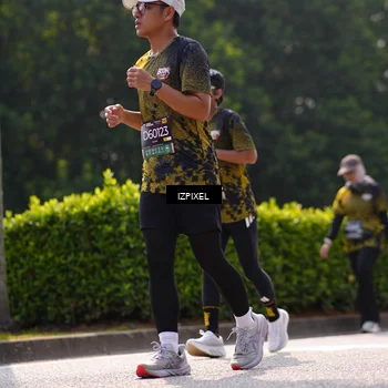 Runner Photo 6608990