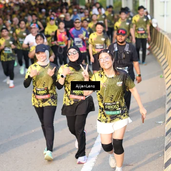 Runner Photo 6609005