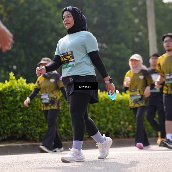 Runner Photo 6609006