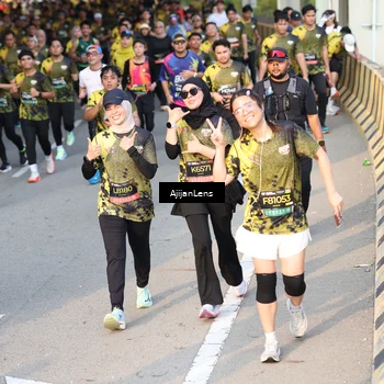 Runner Photo 6609015