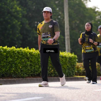 Runner Photo 6609061