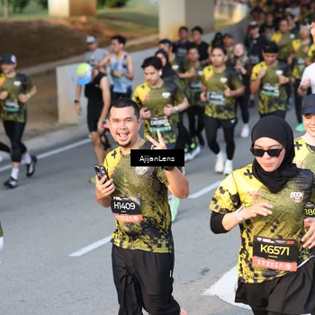 Runner Photo 6609063