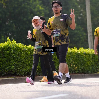 Runner Photo 6609067