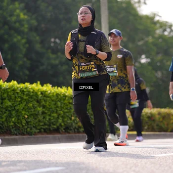 Runner Photo 6609094