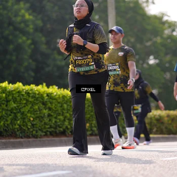 Runner Photo 6609098