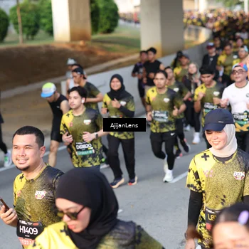 Runner Photo 6609100
