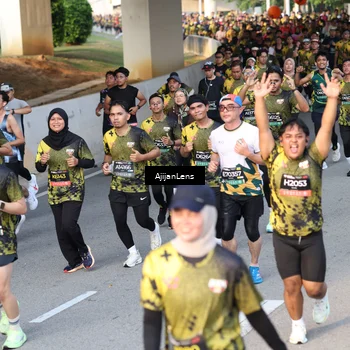 Runner Photo 6609104