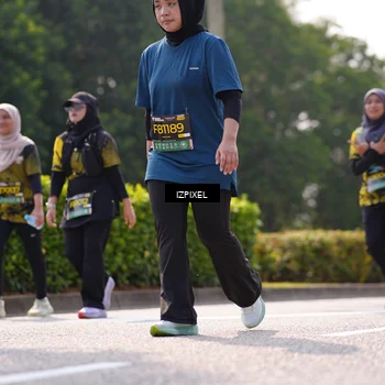 Runner Photo 6609113