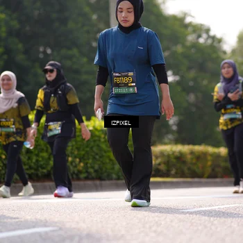 Runner Photo 6609122