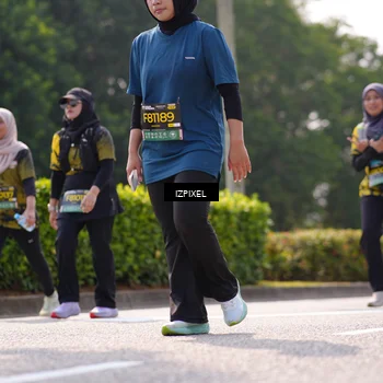 Runner Photo 6609126