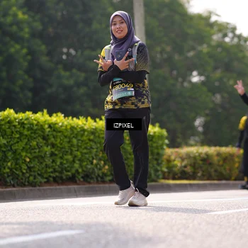 Runner Photo 6609157
