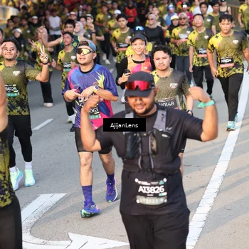 Runner Photo 6609195
