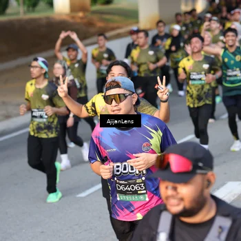 Runner Photo 6609244