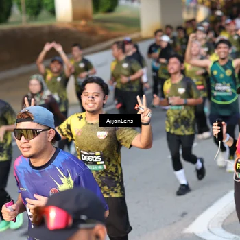 Runner Photo 6609245