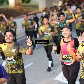 Runner Photo 6609263