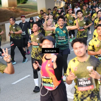 Runner Photo 6609277