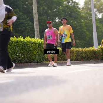 Runner Photo 6609296