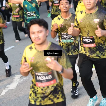 Runner Photo 6609315