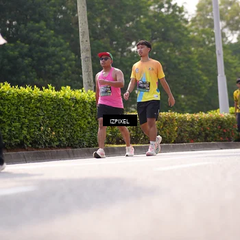 Runner Photo 6609321
