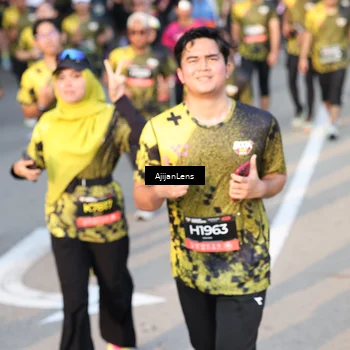 Runner Photo 6609343