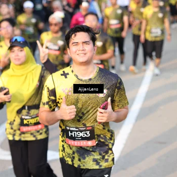 Runner Photo 6609355