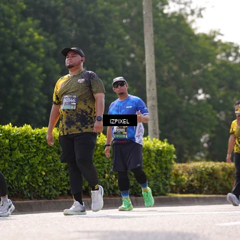 Runner Photo 6609399