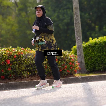 Runner Photo 6609432