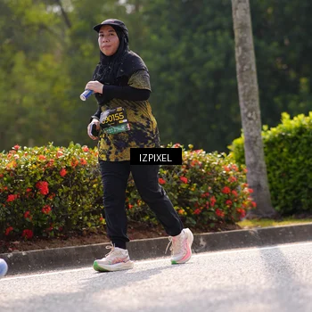 Runner Photo 6609449