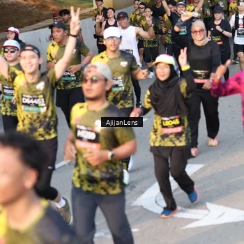 Runner Photo 6609450