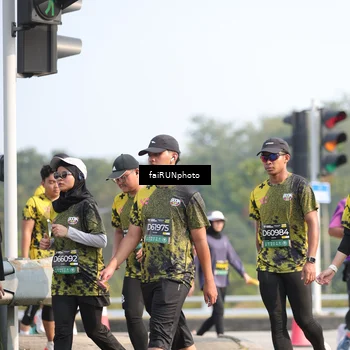 Runner Photo 6609487