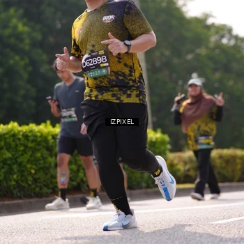 Runner Photo 6609599