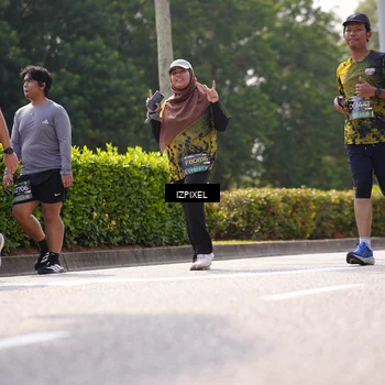 Runner Photo 6609612