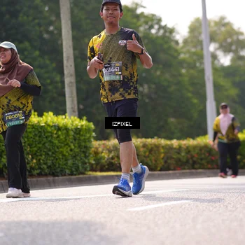 Runner Photo 6609631