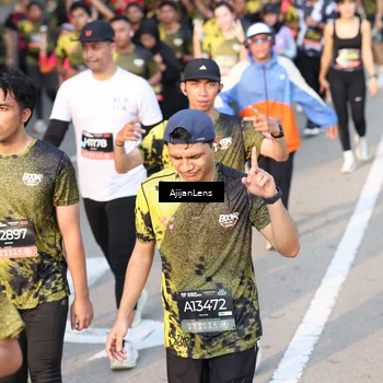 Runner Photo 6609633