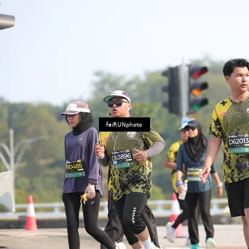 Runner Photo 6609676
