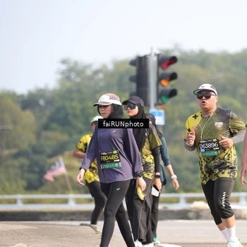 Runner Photo 6609677