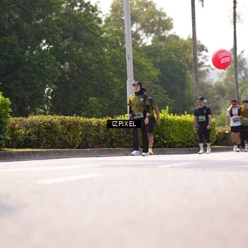 Runner Photo 6609688