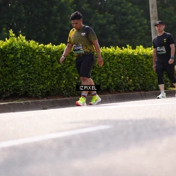 Runner Photo 6609707