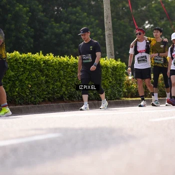 Runner Photo 6609710