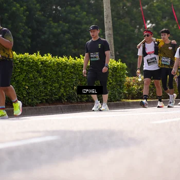 Runner Photo 6609714