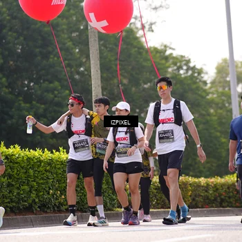 Runner Photo 6609719