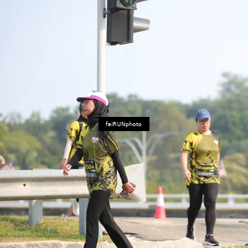 Runner Photo 6609732