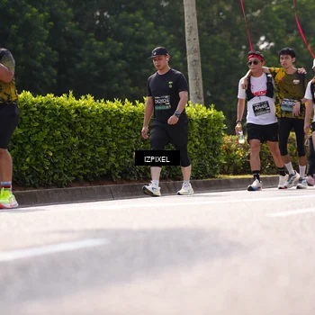 Runner Photo 6609734