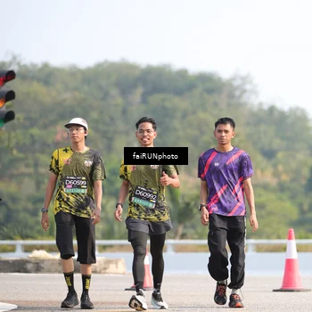 Runner Photo 6609746