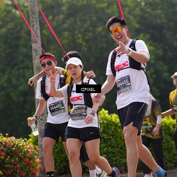 Runner Photo 6609768