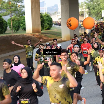Runner Photo 6609776