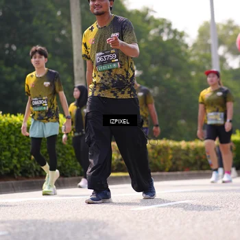 Runner Photo 6609806