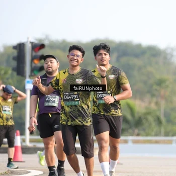 Runner Photo 6609809